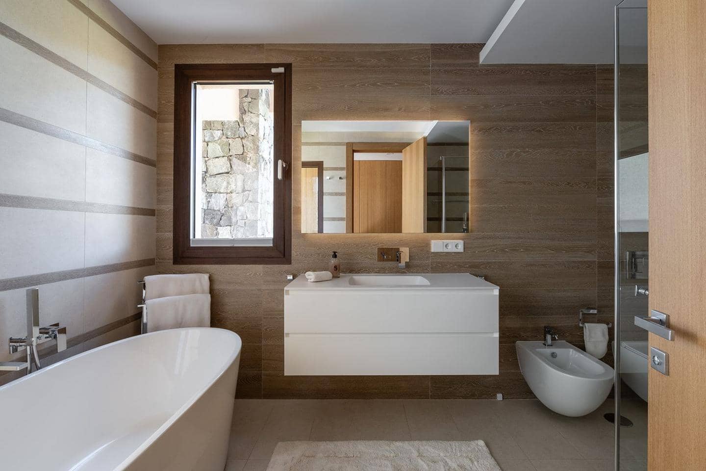 3 quarto Apartamento para venda em Benahavis com piscina garagem - 1 290 000 € (Ref: 9697732)