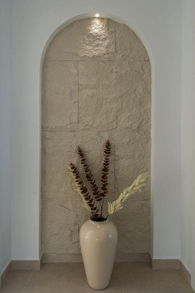 3 bedroom Flat for sale in Marbella with pool garage - € 1,695,000 (Ref: 9697733)