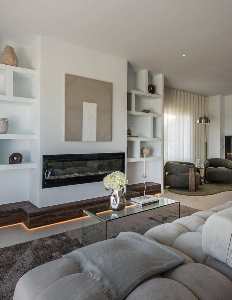 3 bedroom Flat for sale in Marbella with pool garage - € 1,695,000 (Ref: 9697733)