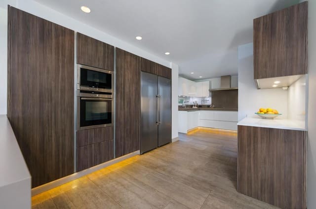 Chalet de 5 habitaciones en Rodeo Alto - Guadaiza - La Campana, Marbella en venta con piscina garaje - 2.490.000 € (Ref: 9743064)