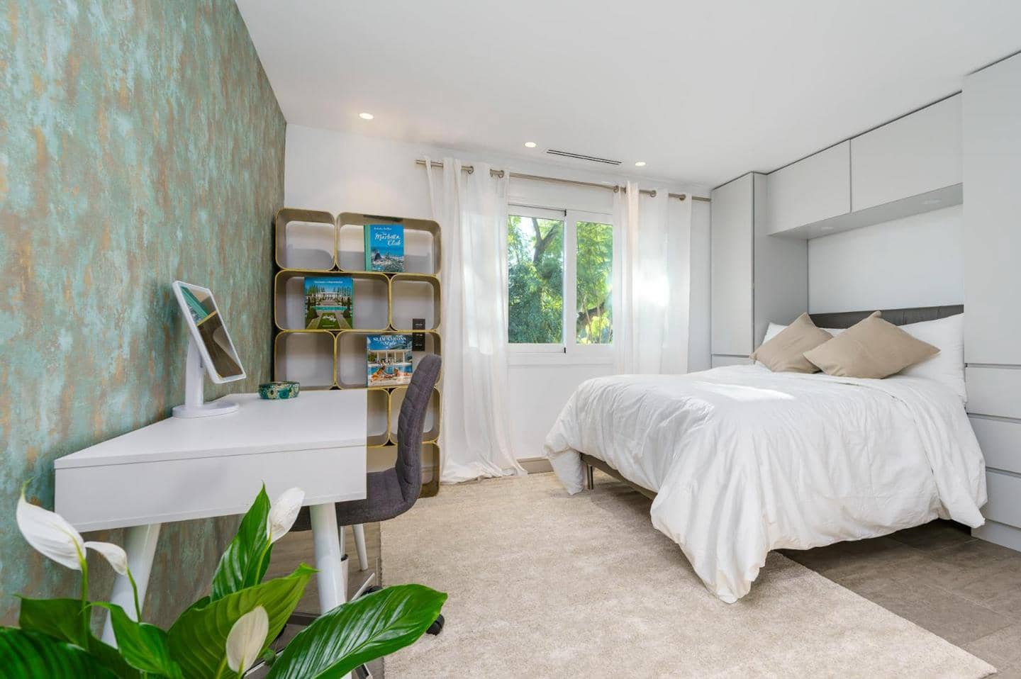 Chalet de 5 habitaciones en Marbella en venta con piscina garaje - 2.490.000 € (Ref: 9743064)