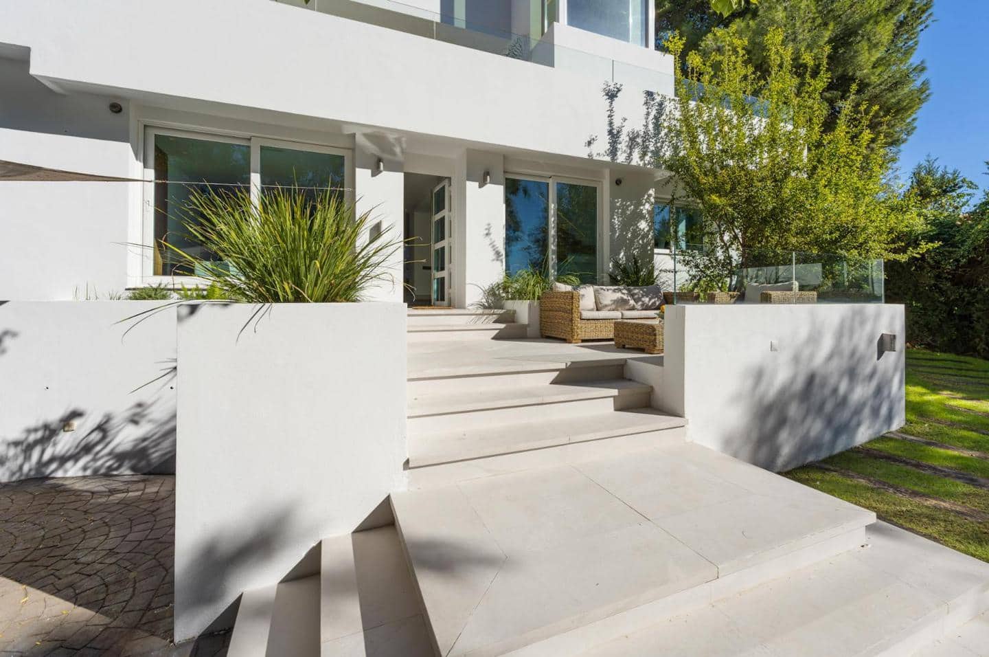 Chalet de 5 habitaciones en Marbella en venta con piscina garaje - 2.490.000 € (Ref: 9743064)