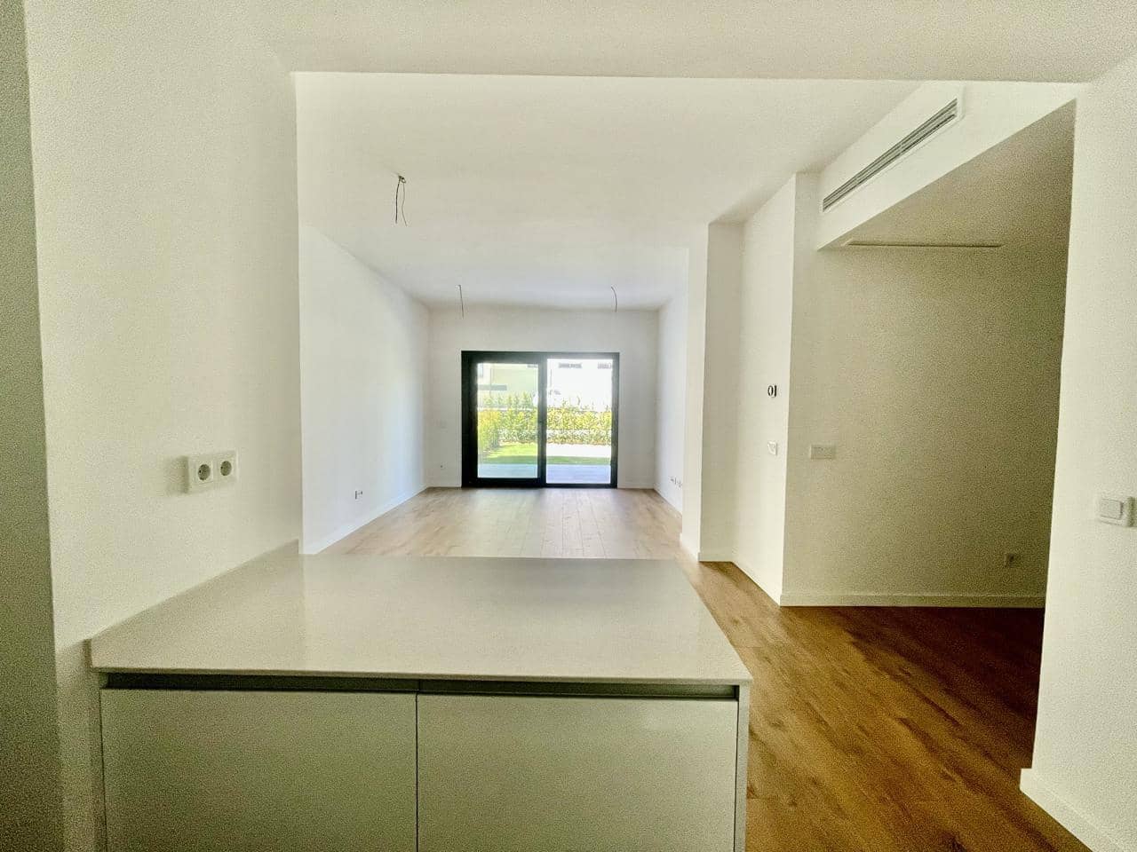 2 chambre Appartement à vendre à Estepona avec piscine garage - 635 000 € (Ref: 9753725)