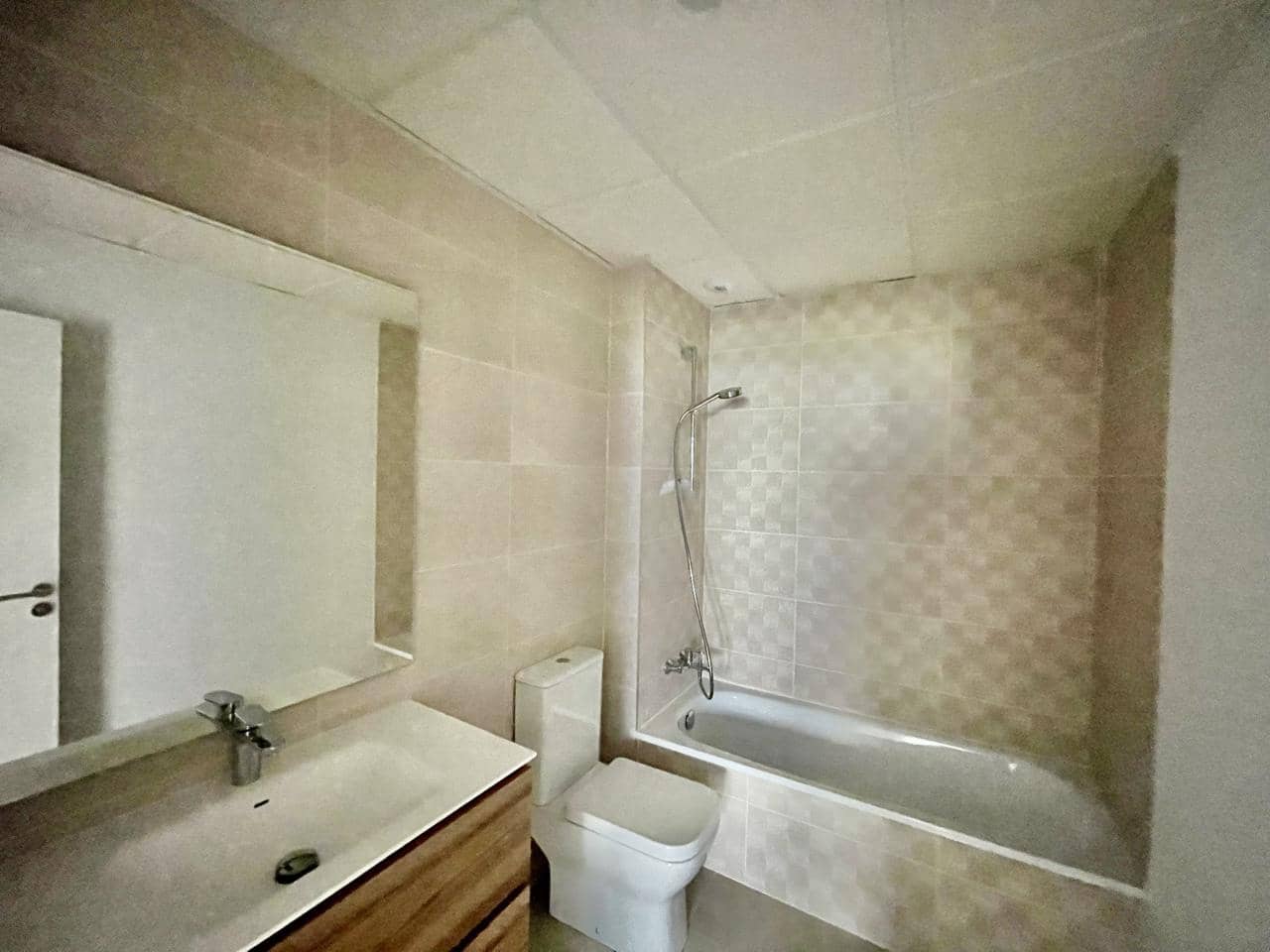 2 chambre Appartement à vendre à Estepona avec piscine garage - 635 000 € (Ref: 9753725)