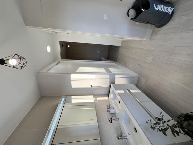 3 soveværelse Villa til salg i La Alcaidesa med swimmingpool garage - € 799.000 (Ref: 9755113)