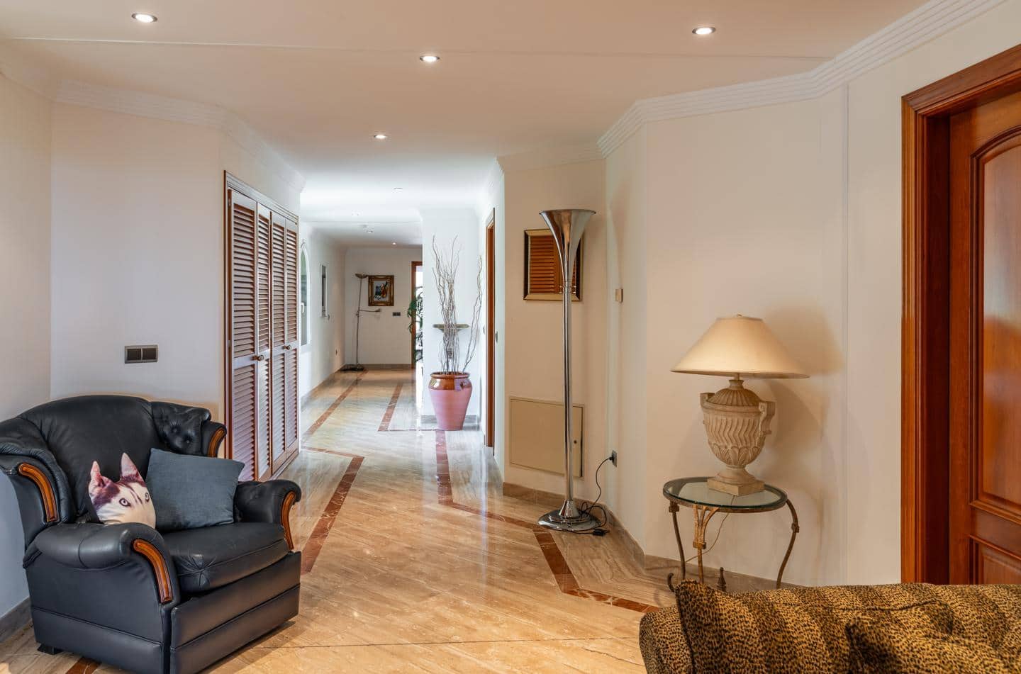 5 sovrum Villa till salu i Benahavis med pool garage - 4 499 000 € (Ref: 9782382)