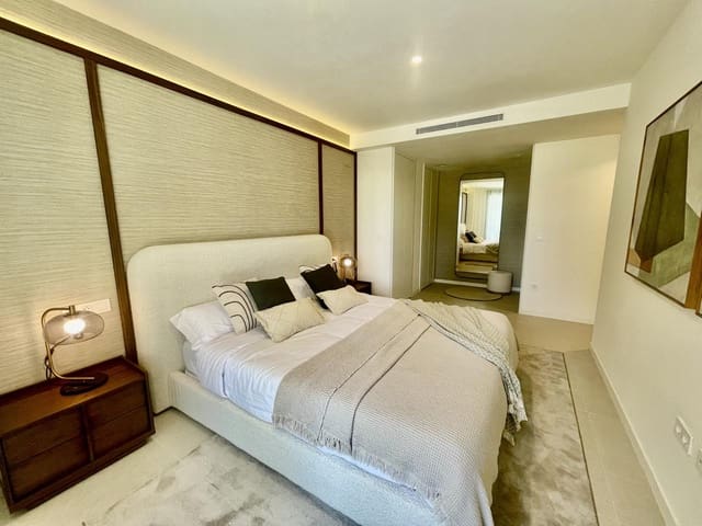 3 quarto Apartamento para venda em San Pedro de Alcántara Pueblo, Marbella com piscina garagem - 1 200 000 € (Ref: 9787045)