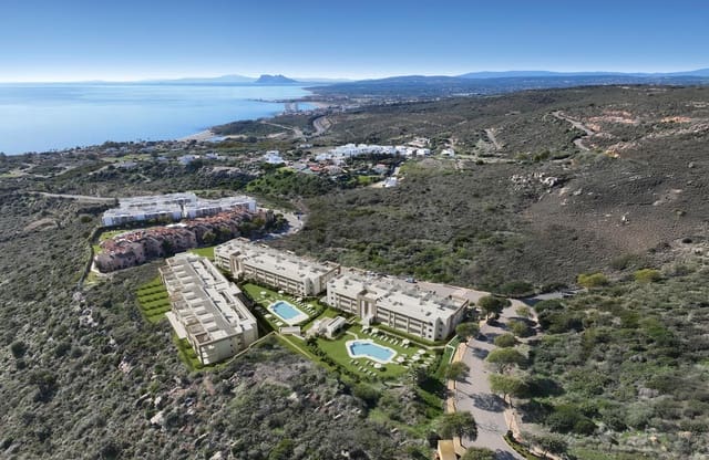 Piso de 2 habitaciones en Chullera, Manilva en venta con piscina garaje - 390.000 € (Ref: 9797654)