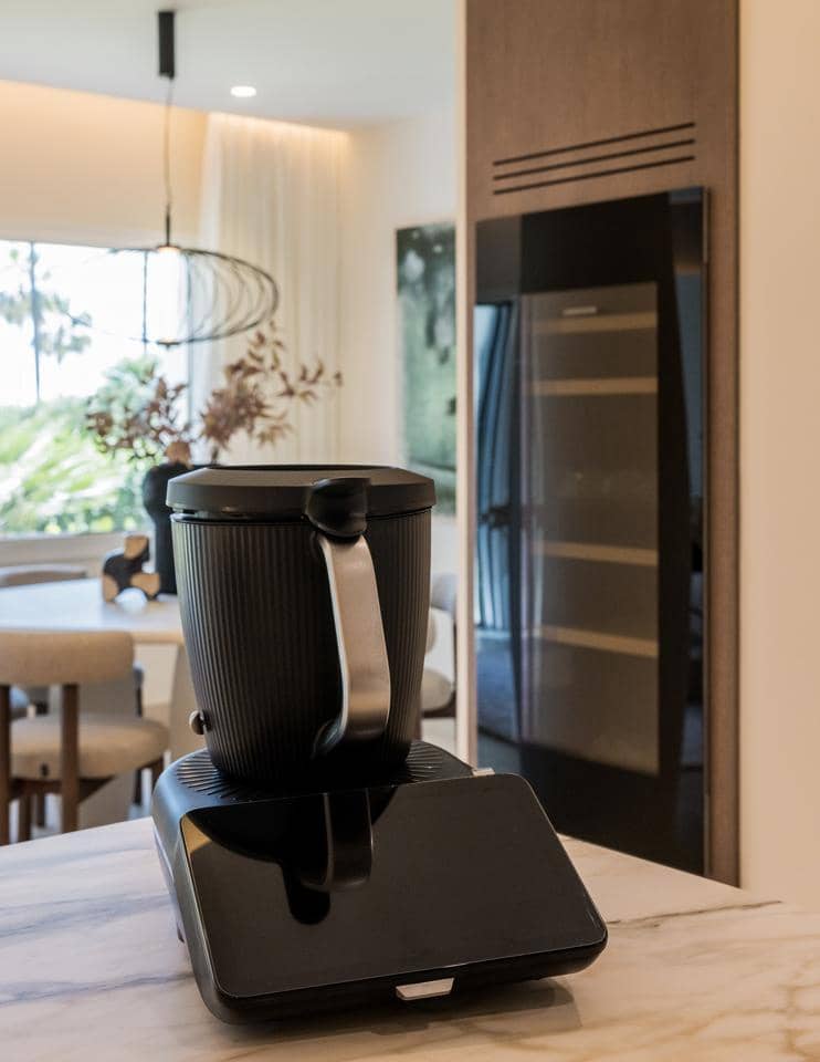 3 slaapkamer Flat te koop in Costalita met zwembad garage - € 1.495.000 (Ref: 9798230)