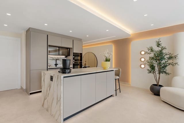 3 slaapkamer Flat te koop in Costalita, Estepona met zwembad garage - € 1.495.000 (Ref: 9798230)