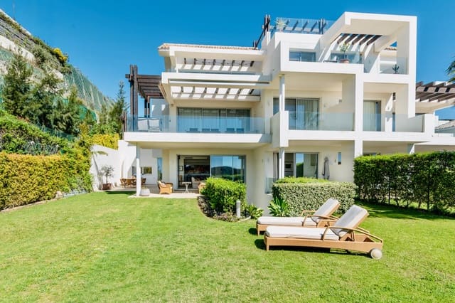3 soveværelse Lejlighed til salg i Montemayor - Marbella Club, Benahavís med swimmingpool garage - € 950.000 (Ref: 9807357)