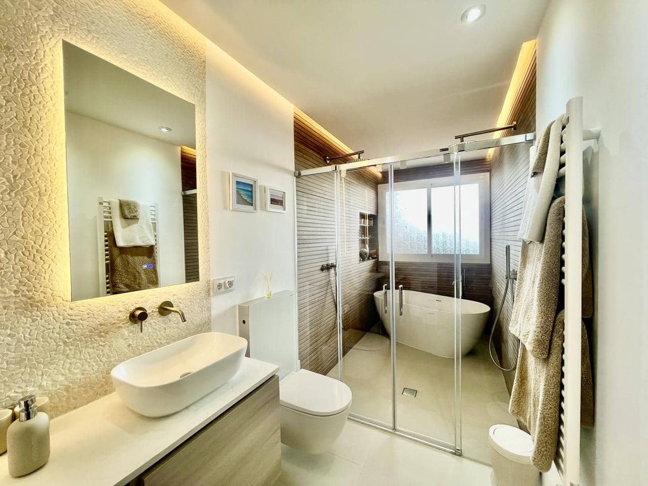 3 bedroom Flat for sale in La Alcaidesa with pool garage - € 495,000 (Ref: 9824547)