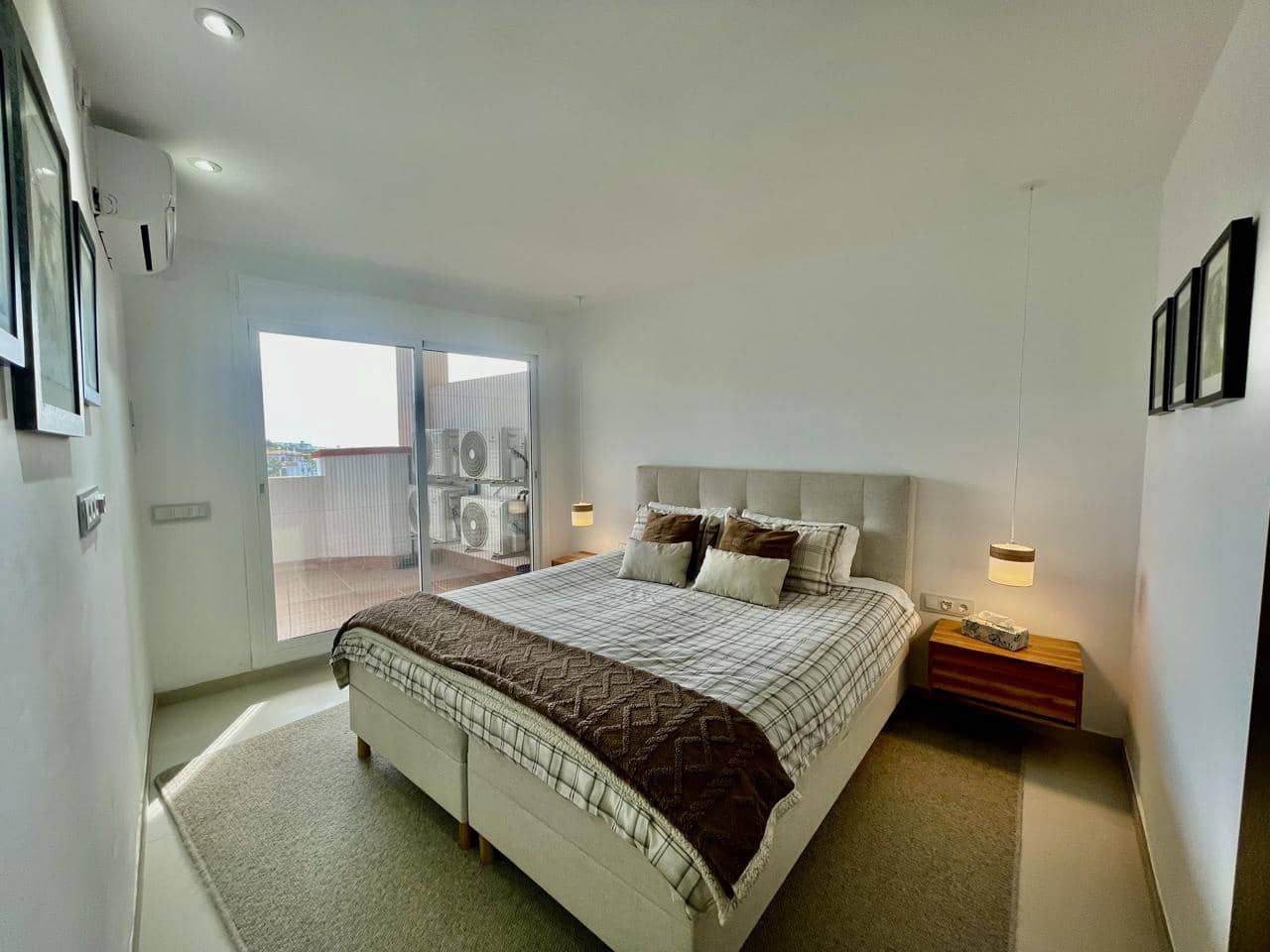 3 bedroom Flat for sale in La Alcaidesa with pool garage - € 495,000 (Ref: 9824547)