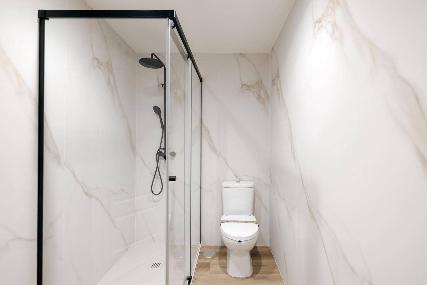 3 slaapkamer Villa te koop in Estepona met zwembad garage - € 470.250 (Ref: 9840500)