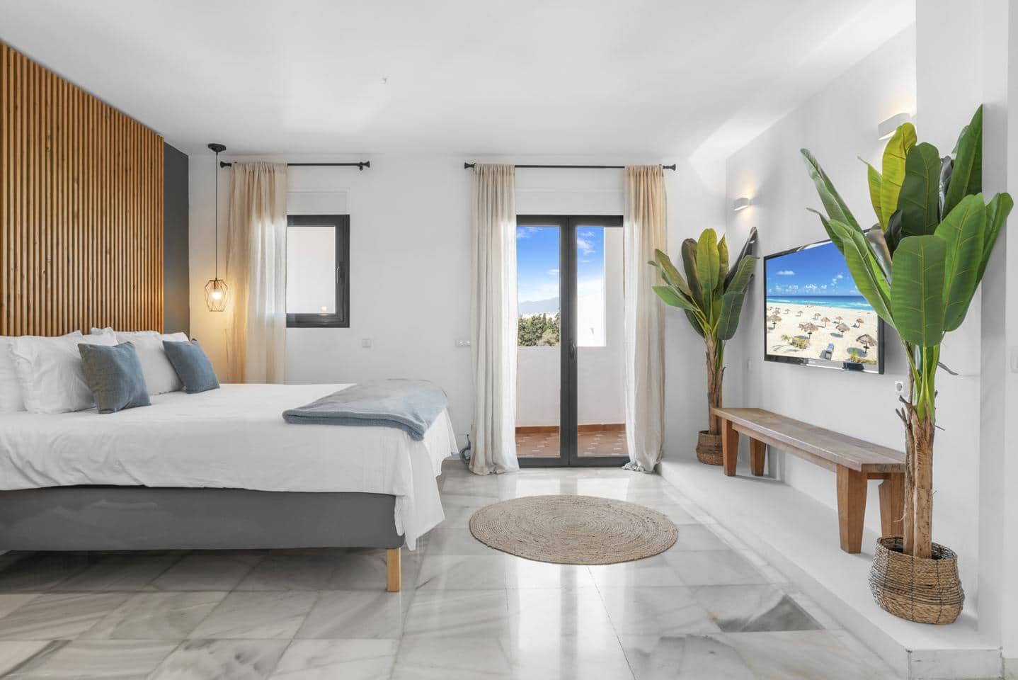 6 quarto Moradia para venda em Marbella com piscina garagem - 1 400 000 € (Ref: 9850437)