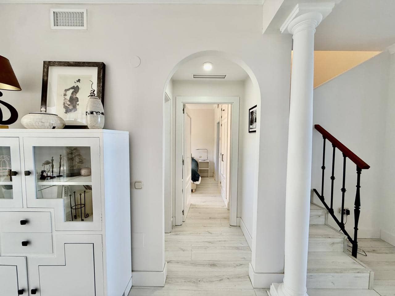 3 bedroom Flat for sale in Bahia de Casares with pool garage - € 995,000 (Ref: 9866379)