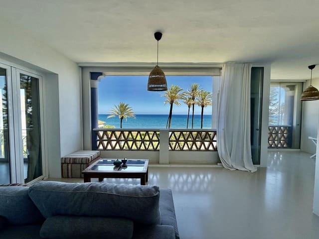 3 sovrum Lägenhet till salu i Bahia de Casares, Casares med pool garage - 995 000 € (Ref: 9866379)