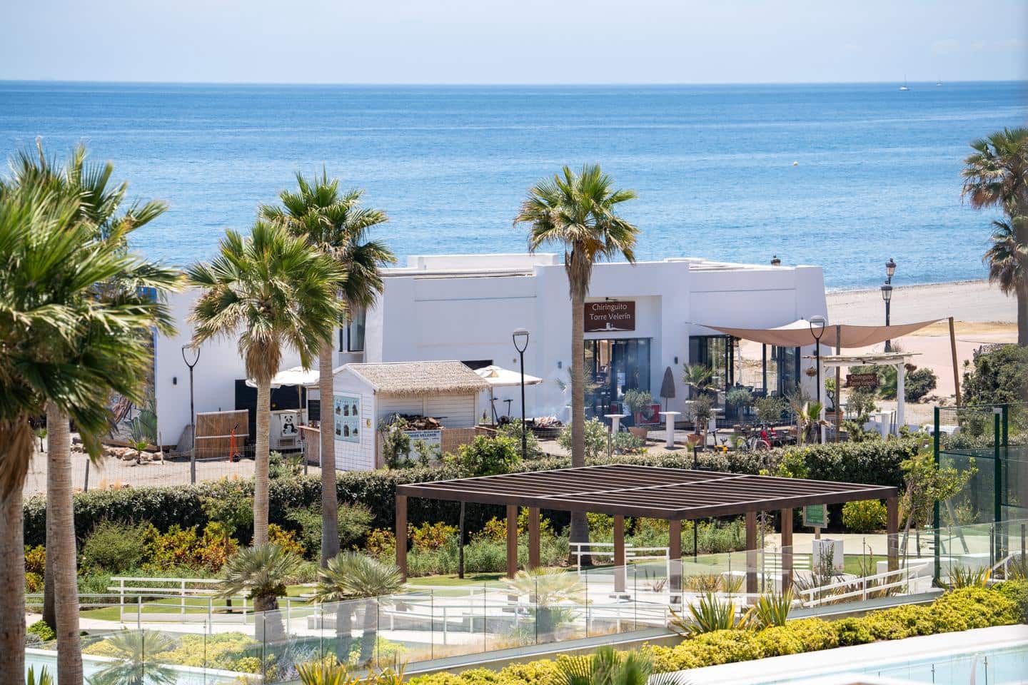 3 bedroom Flat for sale in Estepona with pool garage - € 1,895,000 (Ref: 9867624)