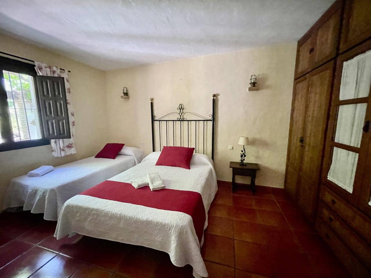 5 bedroom Finca/Country House for sale in Jimena de la Frontera with pool garage - € 890,000 (Ref: 9868145)