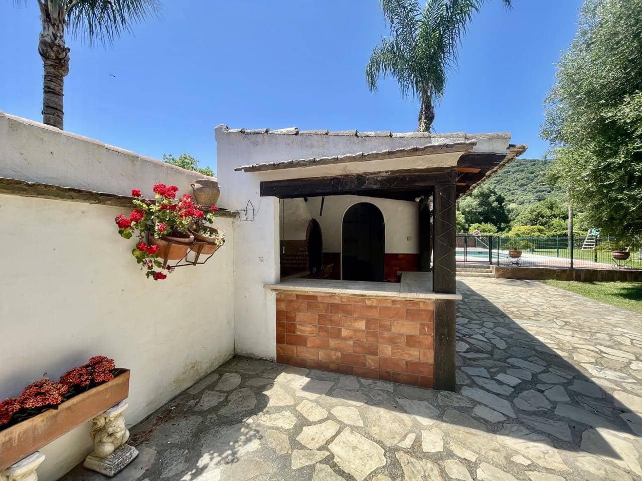 5 bedroom Finca/Country House for sale in Jimena de la Frontera with pool garage - € 890,000 (Ref: 9868145)