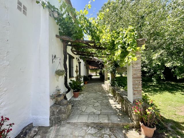 5 sypialnia Finka/Dom wiejski na sprzedaż w Jimena de la Frontera z basenem garażem - 890 000 € (Ref: 9868145)