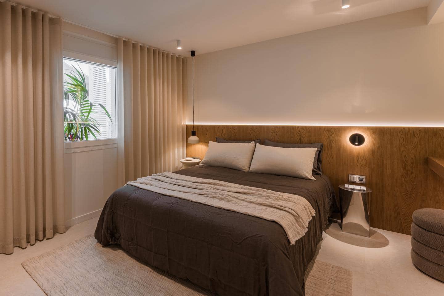 4 sypialnia Mieszkanie na sprzedaż w Marbella z basenem - 1 350 000 € (Ref: 9877829)