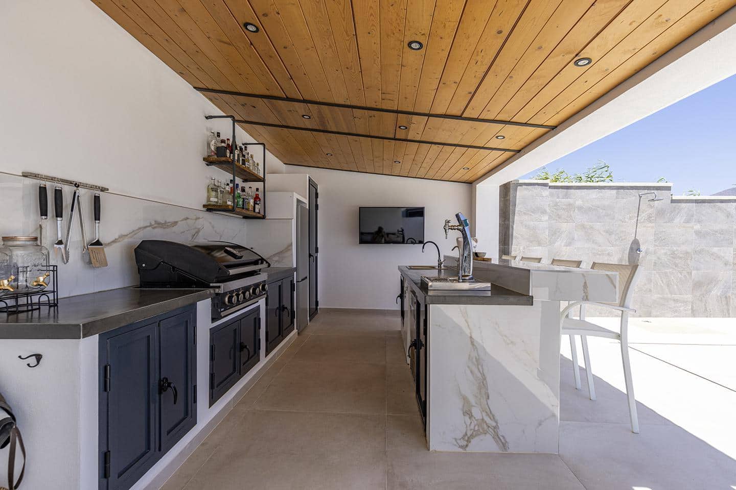 4 soveværelse Villa til salg i Casares med swimmingpool garage - € 2.250.000 (Ref: 9892883)