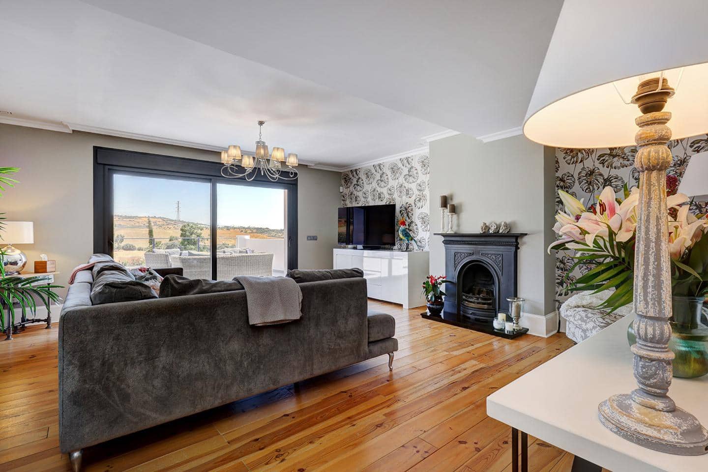 4 soveværelse Villa til salg i Casares med swimmingpool garage - € 2.250.000 (Ref: 9892883)