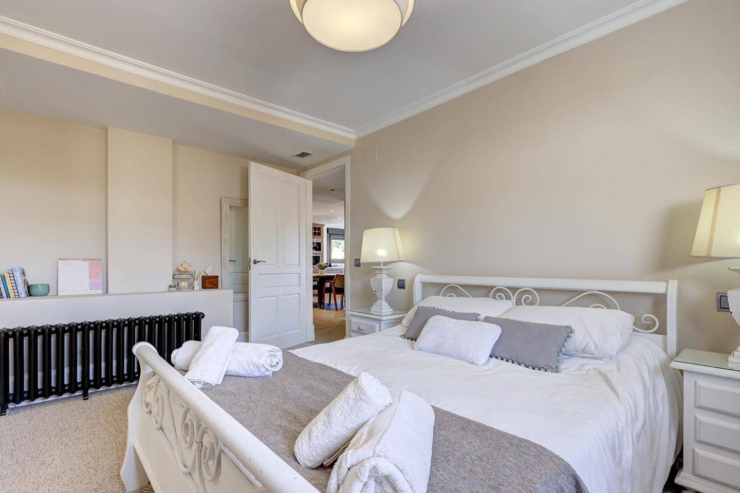 4 soveværelse Villa til salg i Casares med swimmingpool garage - € 2.250.000 (Ref: 9892883)