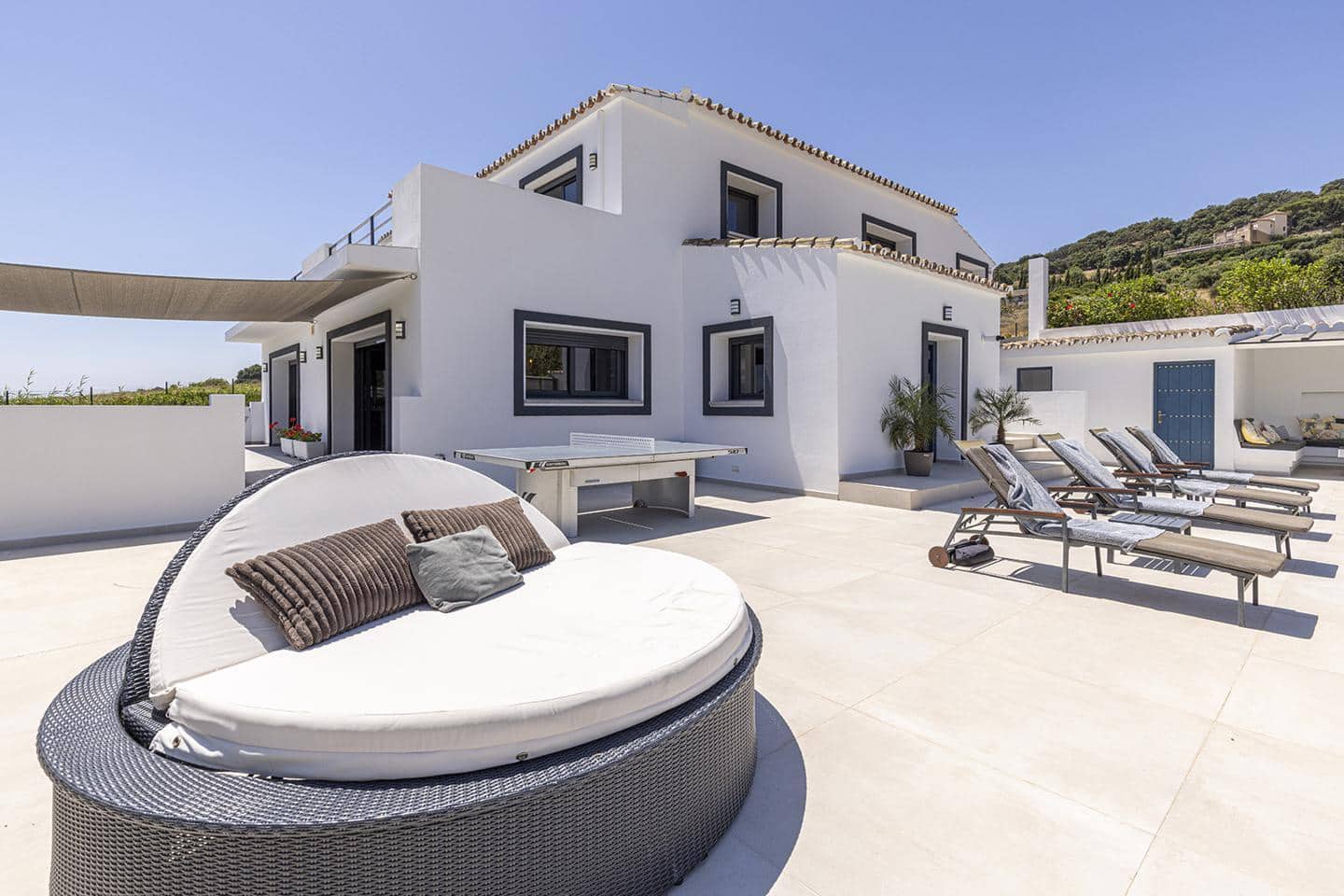 4 soveværelse Villa til salg i Casares med swimmingpool garage - € 2.250.000 (Ref: 9892883)