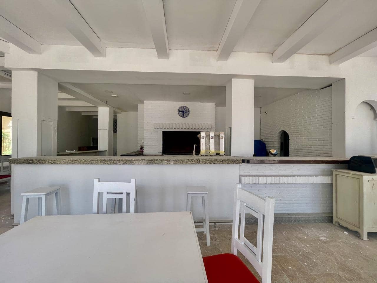 3 Zimmer Firma/Unternehmen zu verkaufen in San Luis de Sabinillas - 1.200.000 € (Ref: 9911909)