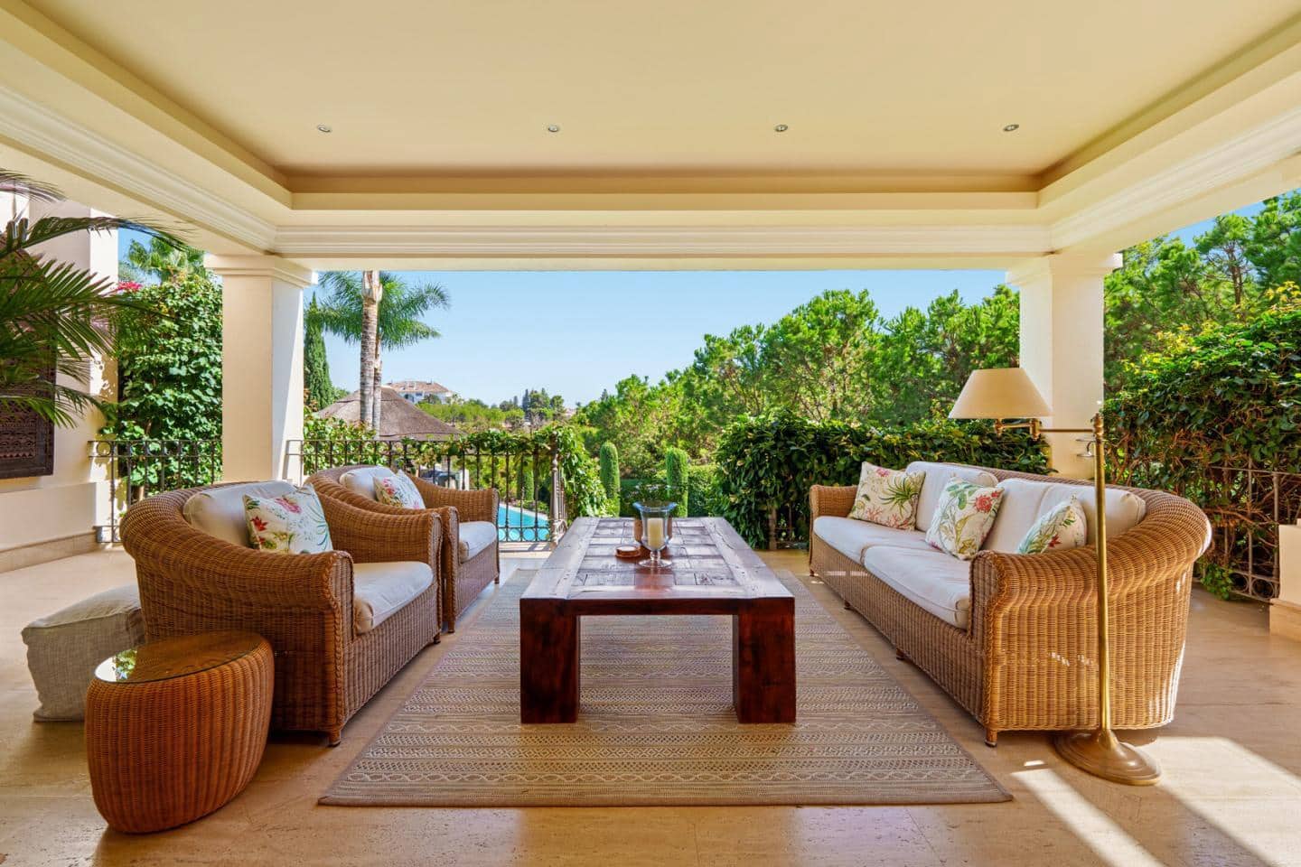 6 bedroom Villa for sale in Marbella with pool garage - € 8,950,000 (Ref: 9926592)