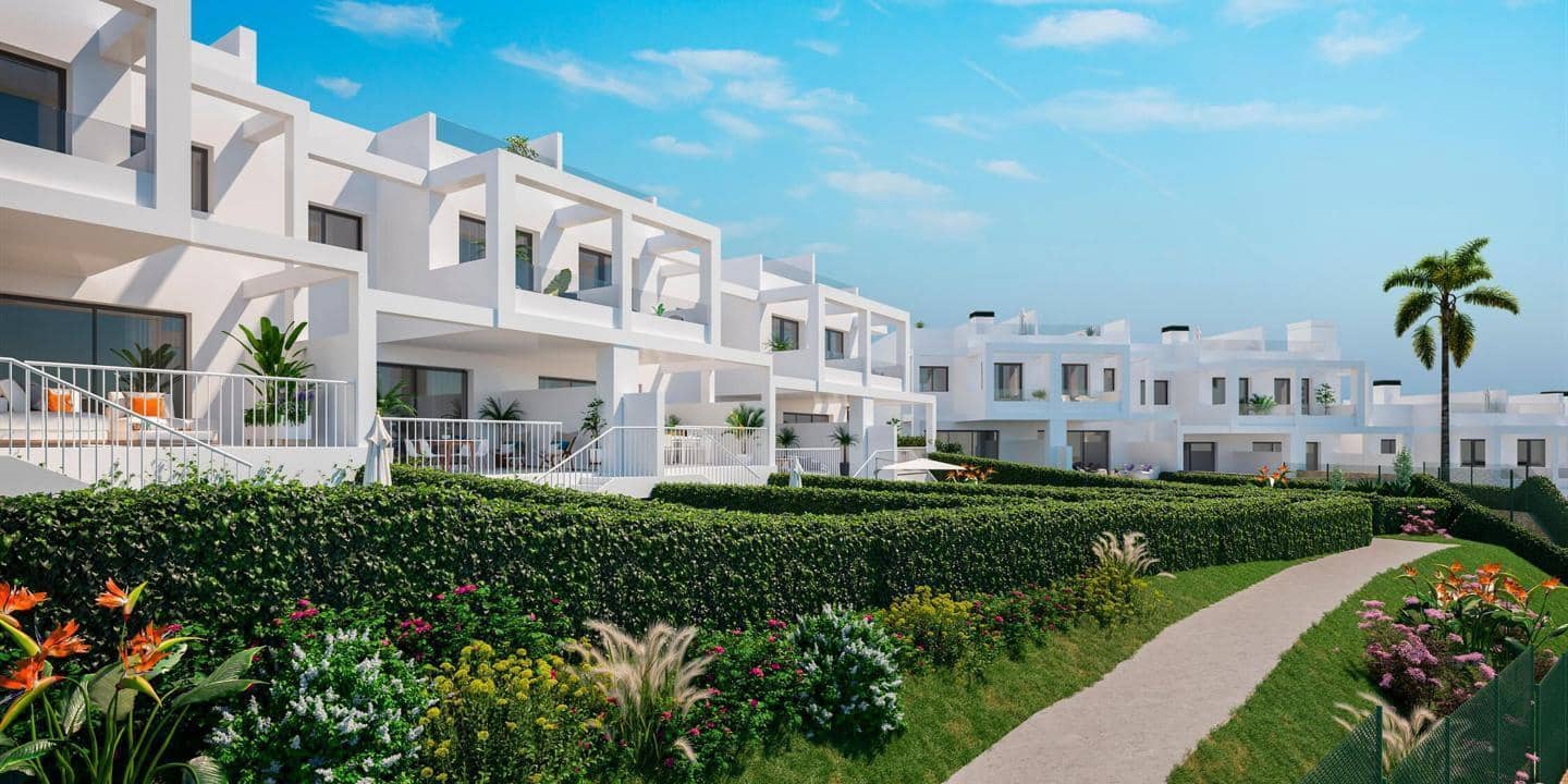 3 bedroom Villa for sale in Manilva with pool garage - € 595,000 (Ref: 9929814)