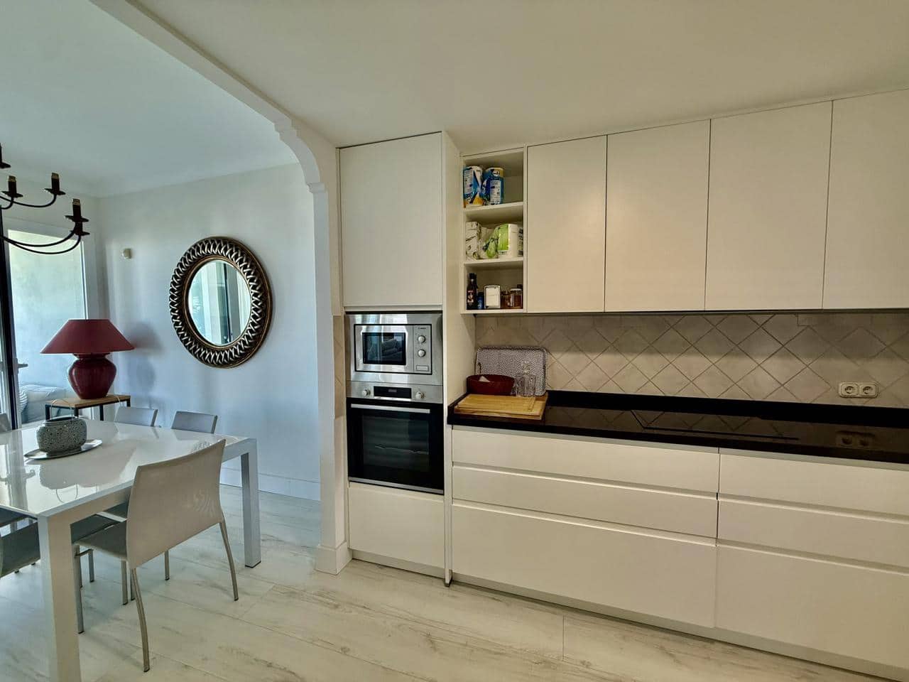3 bedroom Flat for sale in Bahia de Casares with pool garage - € 995,000 (Ref: 9936734)