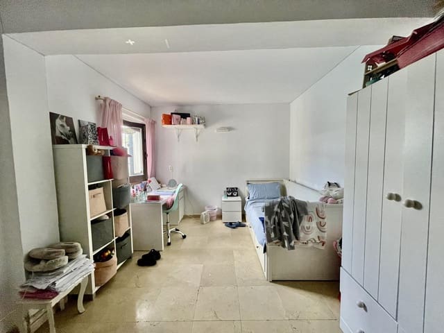 7 chambre Finca/Maison de Campagne à vendre à San Enrique - Guadiaro -  Pueblo Nuevo, San Roque avec piscine garage - 875 000 € (Ref: 9958797)