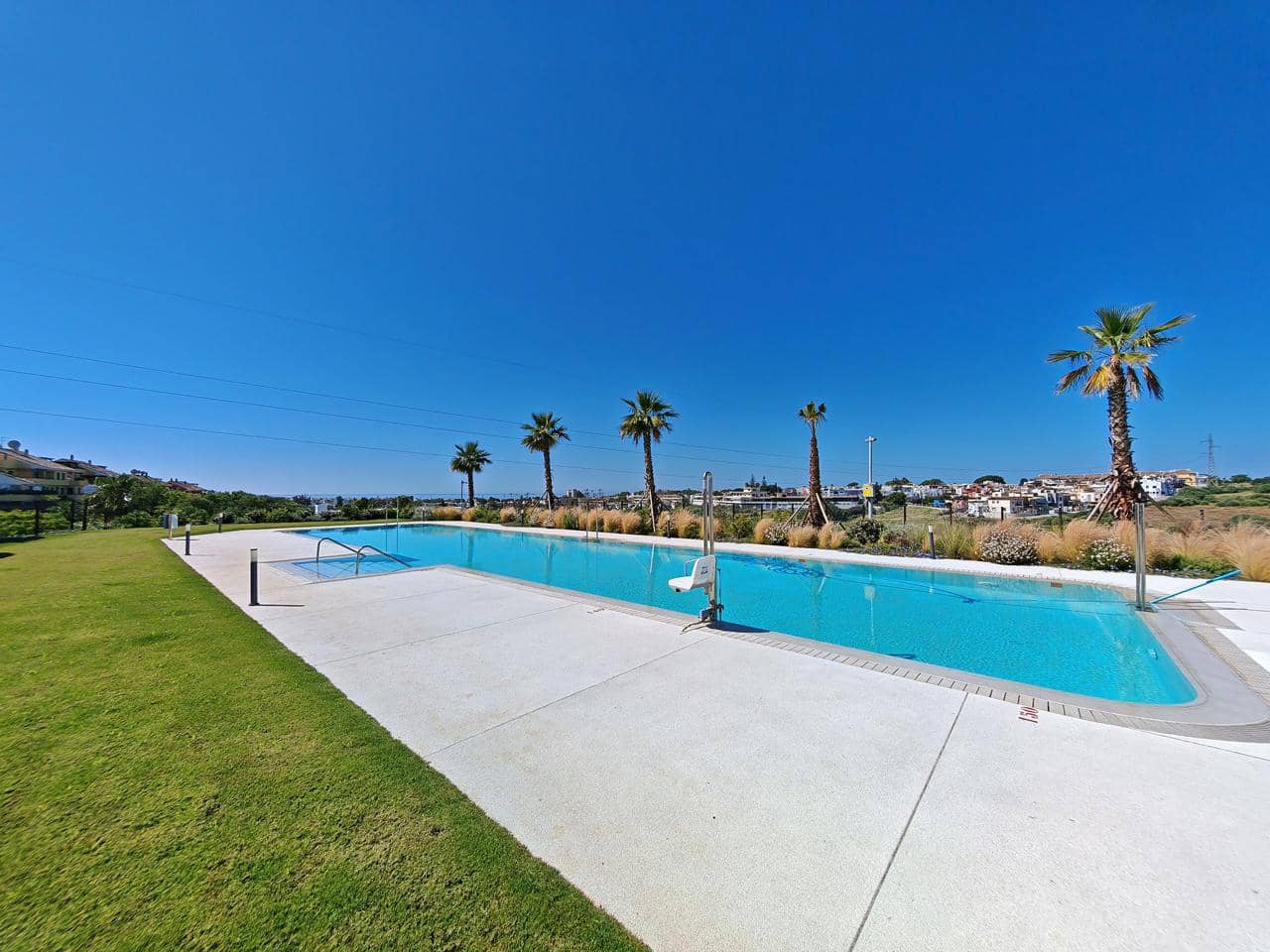 2 bedroom Flat for sale in Cancelada with pool garage - € 589,000 (Ref: 9974243)