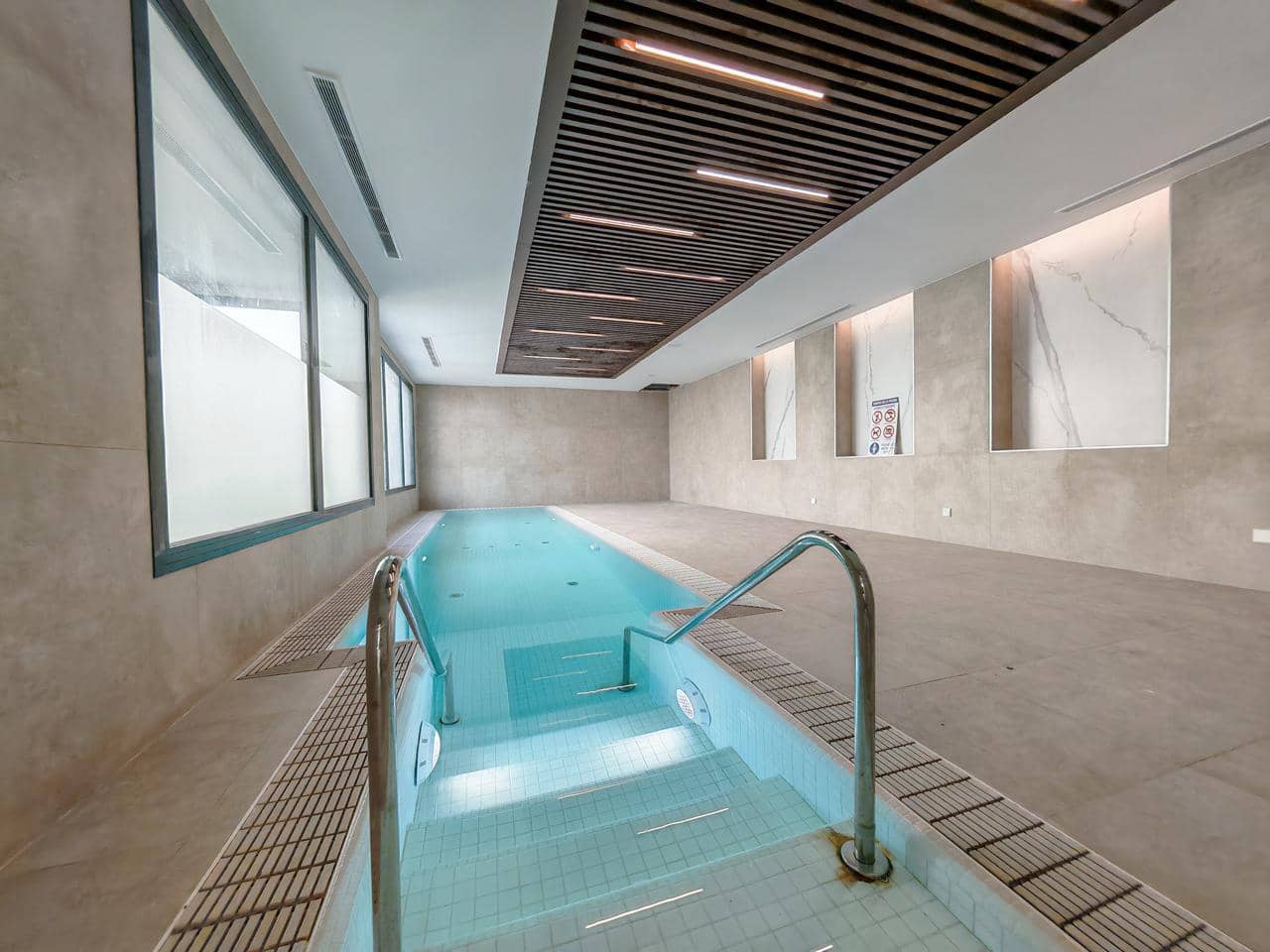 2 bedroom Flat for sale in Cancelada with pool garage - € 589,000 (Ref: 9974243)