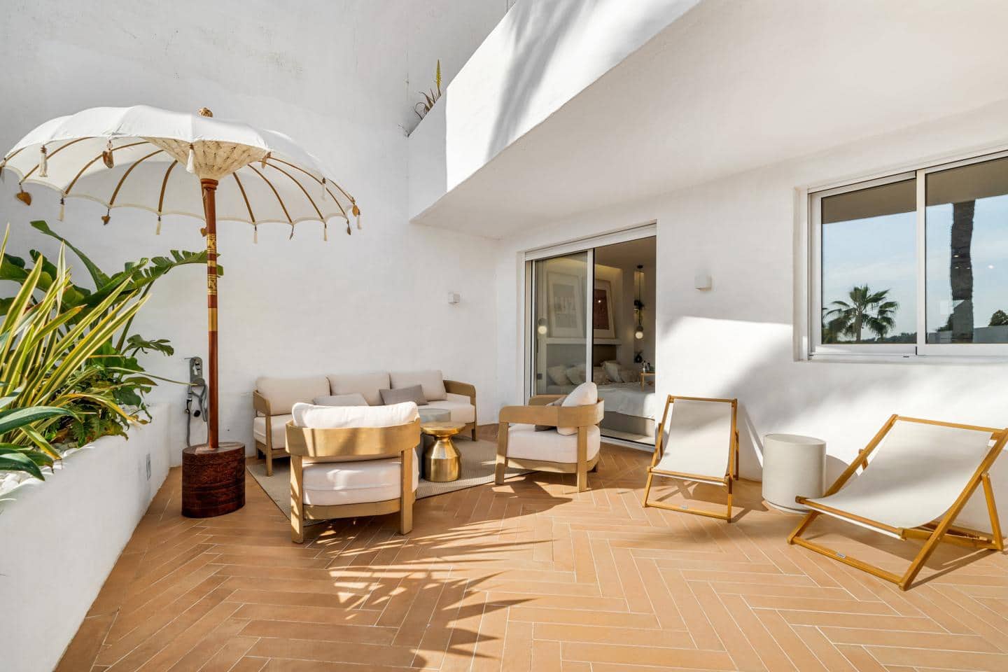 3 chambre Appartement à vendre à Marbella avec piscine garage - 835 000 € (Ref: 9981526)