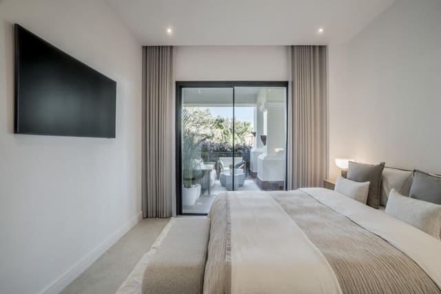 3 soveværelse Lejlighed til salg i Sierra Blanca, Marbella med garage - € 1.995.000 (Ref: 9981528)