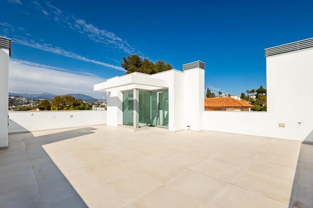 3 soverom Villa til salgs i San Pedro de Alcántara Pueblo, Marbella med svømmebasseng garasje - € 1 325 000 (Ref: 9983820)