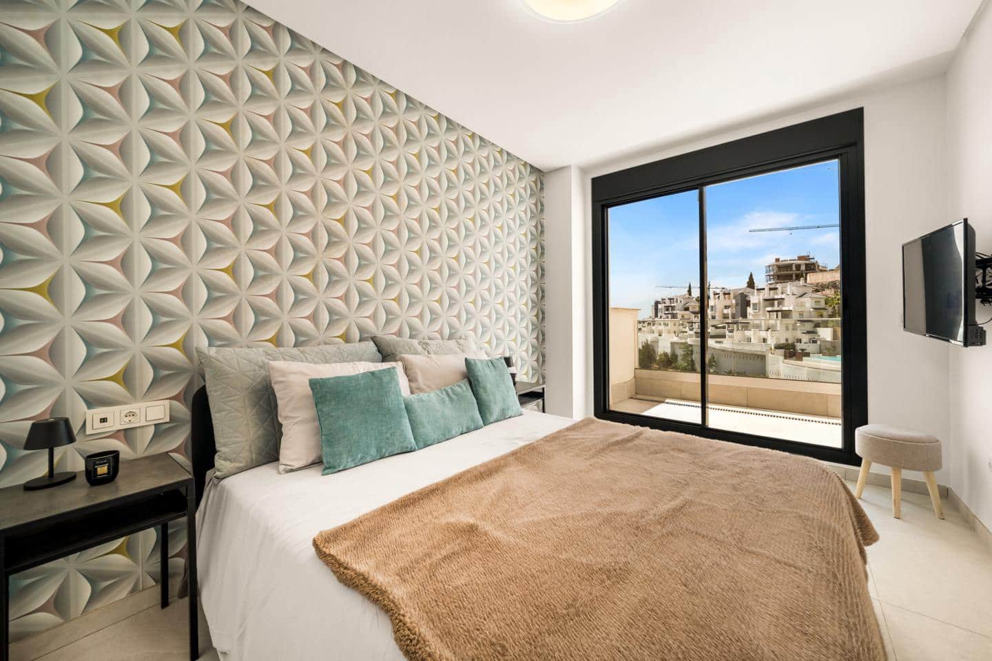 3 soveværelse Lejlighed til salg i Benahavis med swimmingpool garage - € 799.000 (Ref: 9984037)