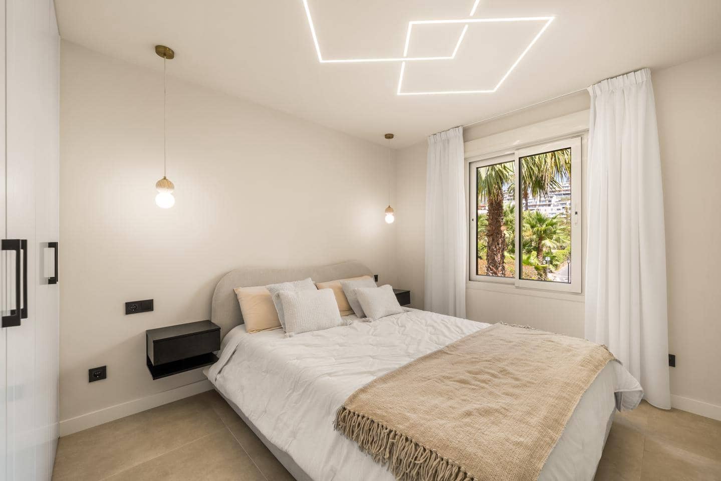 3 slaapkamer Flat te koop in Marbella met zwembad - € 995.000 (Ref: 9984174)