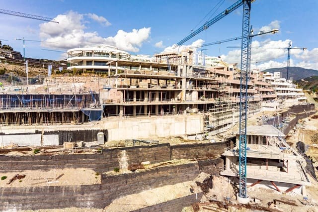 3 soveværelse Lejlighed til salg i La Quinta, Benahavís med swimmingpool garage - € 1.550.000 (Ref: 9986297)