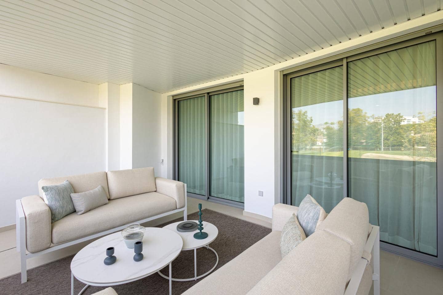 3 Zimmer Wohnung zu verkaufen in Marbella mit Pool Garage - 890.000 € (Ref: 9990152)