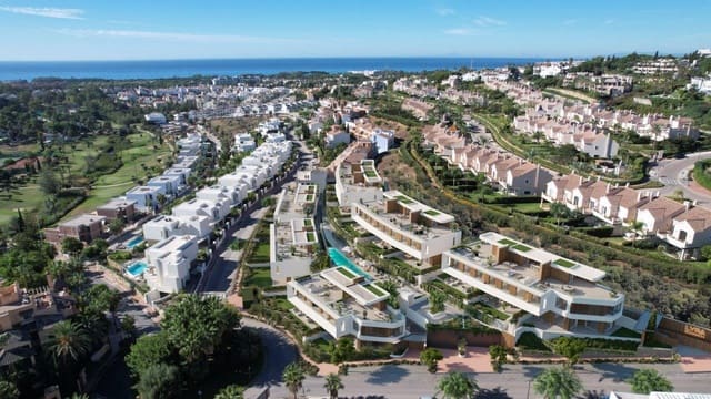 4 soverom Villa til salgs i El Paraiso, Estepona med svømmebasseng garasje - € 1 550 000 (Ref: 9991543)