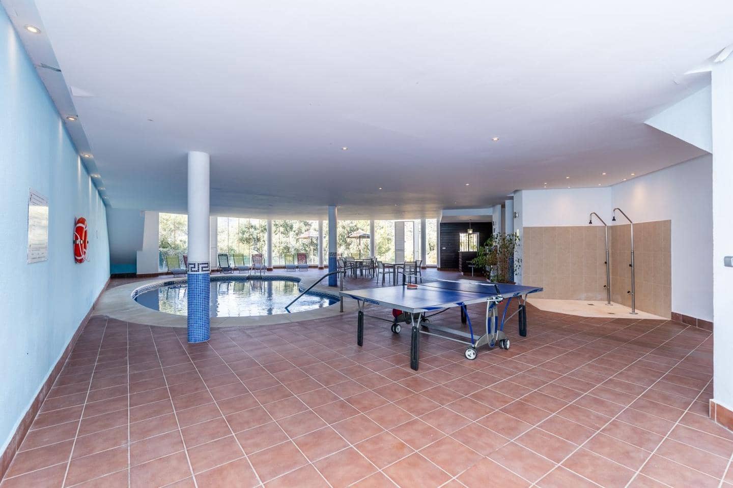 Piso de 3 habitaciones en Benahavís en venta con piscina garaje - 529.000 € (Ref: 9997951)