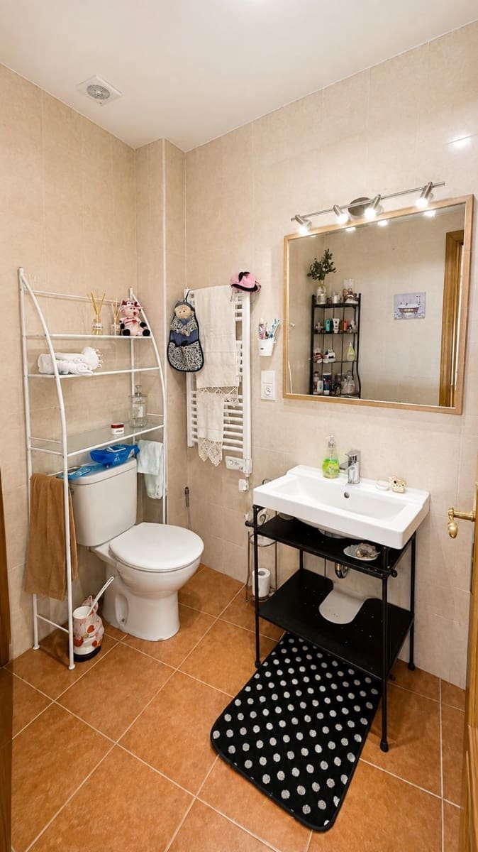 Piso de 2 habitaciones en San Román de los Montes en venta - 94.999 € (Ref: 10004140)