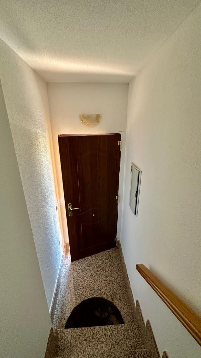 Piso de 2 habitaciones en San Román de los Montes en venta - 94.999 € (Ref: 10004140)