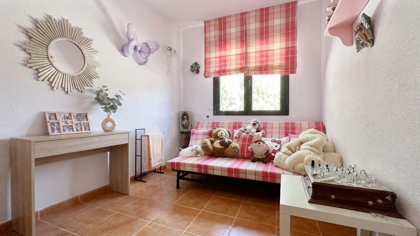 Piso de 2 habitaciones en San Román de los Montes en venta - 94.999 € (Ref: 10004140)