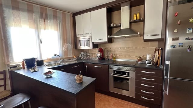Piso de 2 habitaciones en San Román de los Montes en venta - 94.999 € (Ref: 10004140)